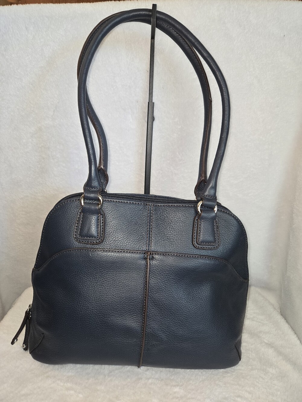 ✨️Tignanello Classic Navy Leather Tote Handbag